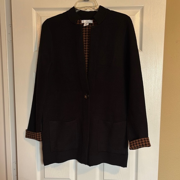 Halston NWOT women’s black long one button cardigan sweater size medium - Picture 1 of 9